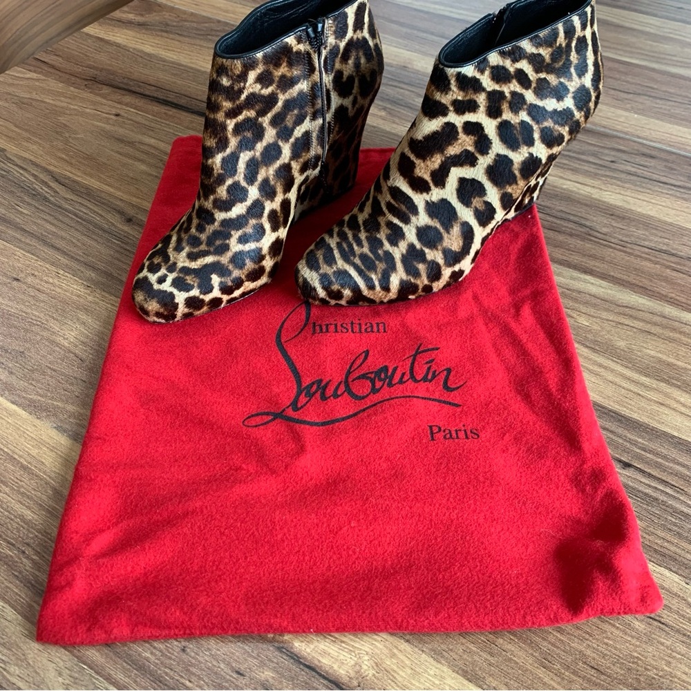 Christian Louboutin Melissa Wedge Booties - Picture 3 of 14